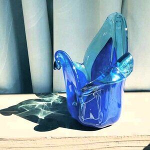 White Cristal Murano Style from Italy Blown Arte Glass Vase Blue to Clear Teal